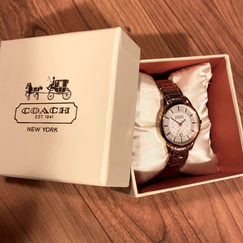 Coach watch Rose gold FREE SHIPPING - Picture 4 of 8